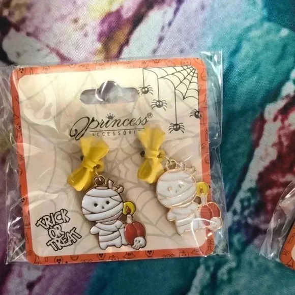 Halloween earrings 3 pair‎ lot - Picture 3 of 5